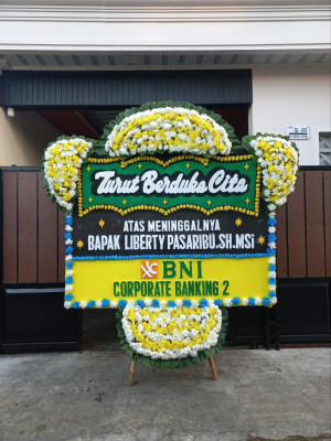 Papan Bunga Duka di Tembelang