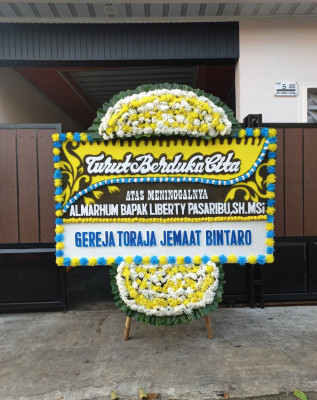 Papan Bunga Duka di Tembelang
